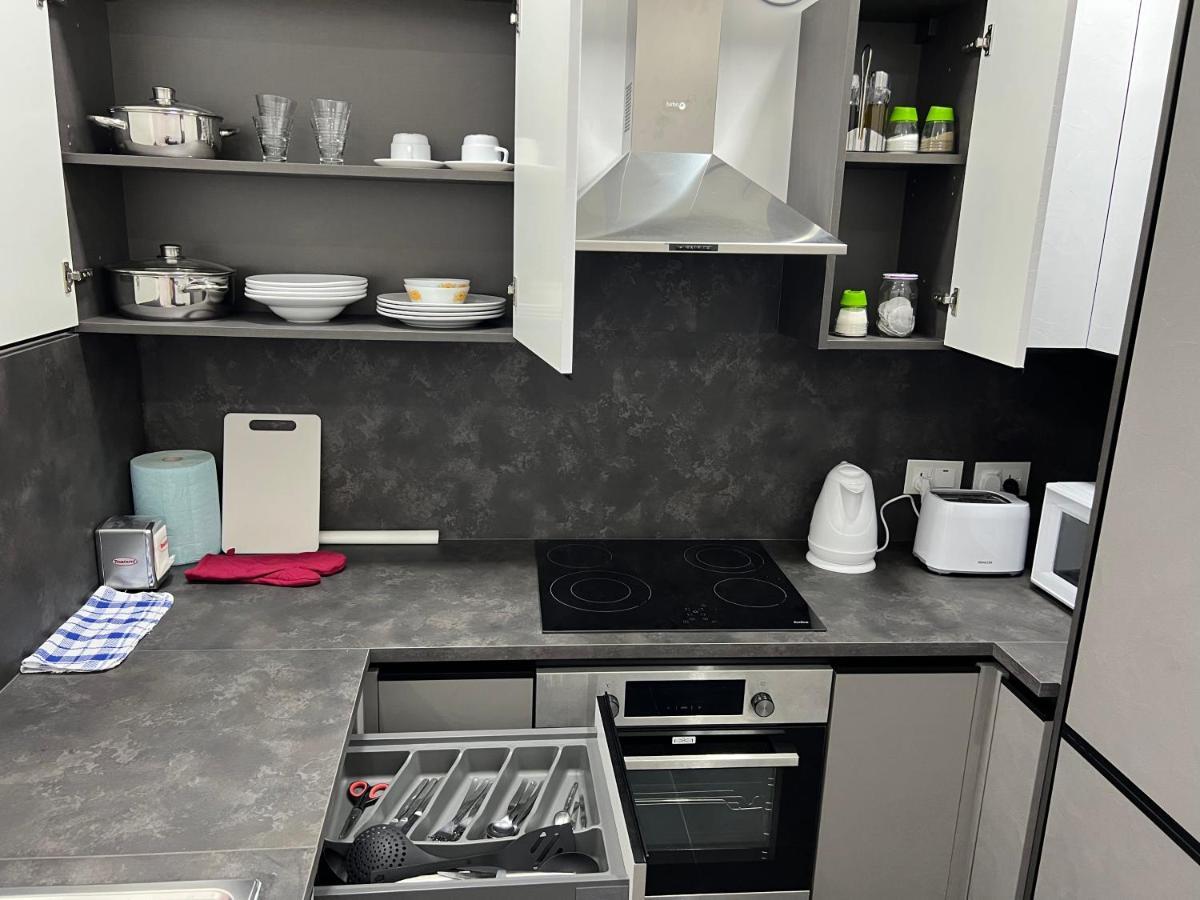 Cosy & Modern Top Floor 1-Bedroom Apartment St. Paul's Bay Exterior photo